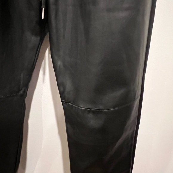 Bohme Sahara Vegan Faux Leather Women’s Black Jogger Pants Size Medium - Picture 6 of 15
